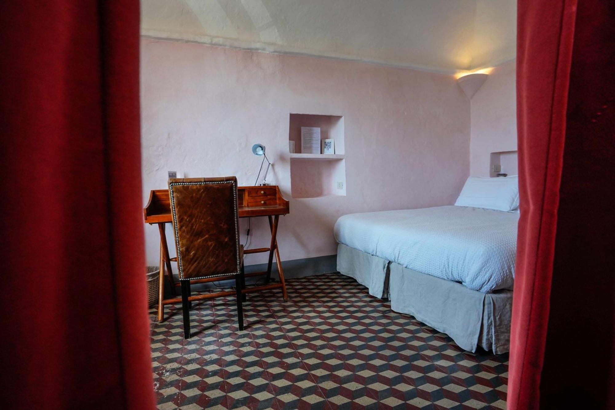 Double Room Private Bathroom